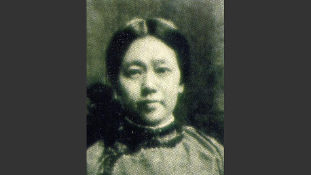 Image of Yu Cidu (余慈度姊妹-1873-1931) 1